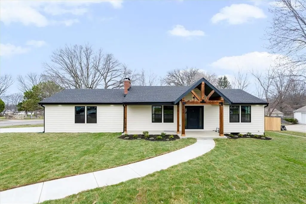 8620 W 75th Street, Overland Park, KS 66204 - #1