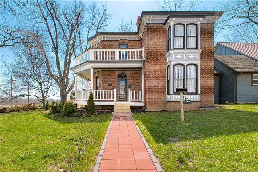 225 Groom Street, Liberty, MO 64068 - #3