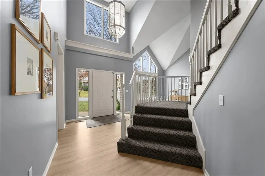 14602 Hemlock Street, Overland Park, KS 66223 - #3