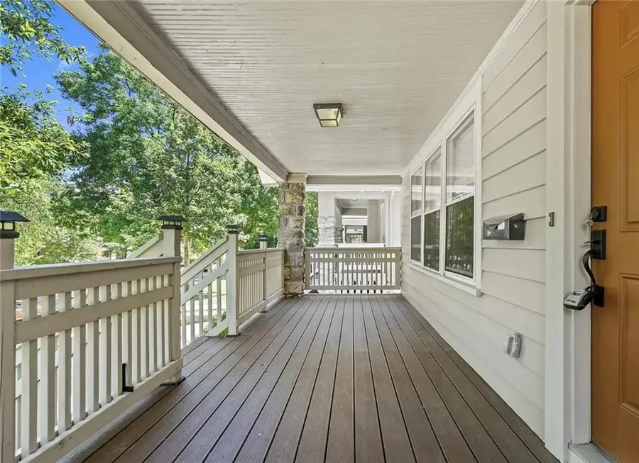 4510 Pennsylvania Avenue, Kansas City, MO 64111 - #2