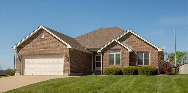 901 Tall Grass Drive, Pleasant Hill, MO 64080