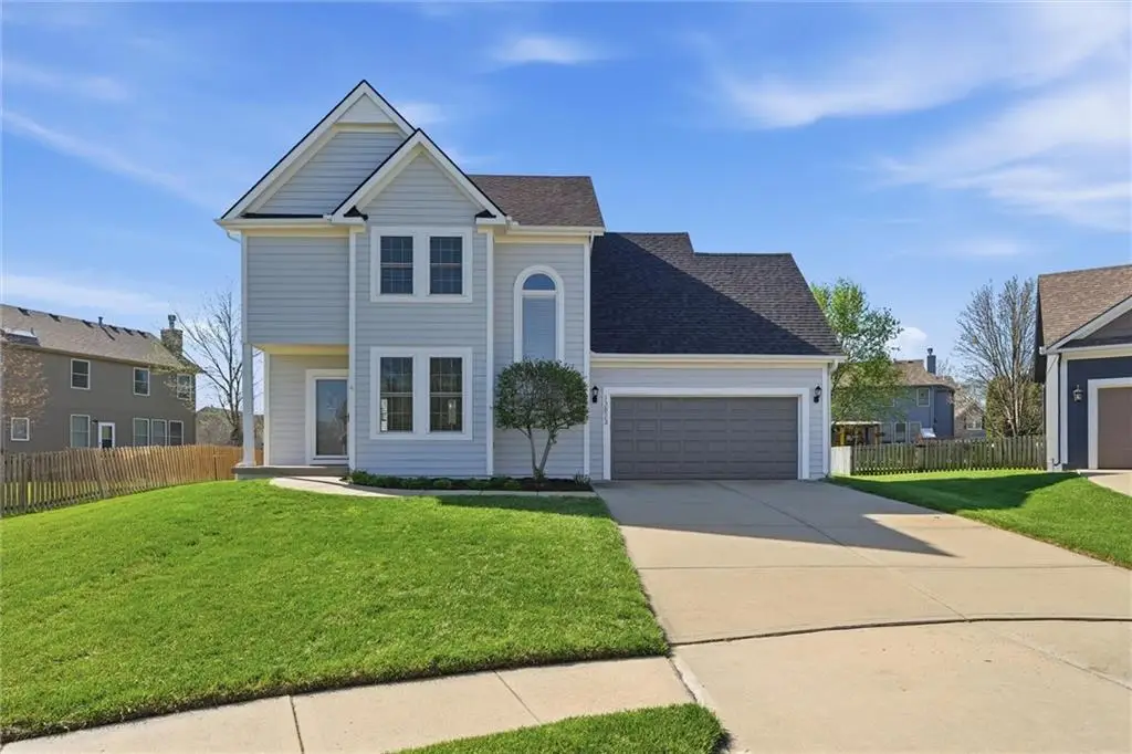 13823 W 154th Terrace, Olathe, KS 66062 - #1