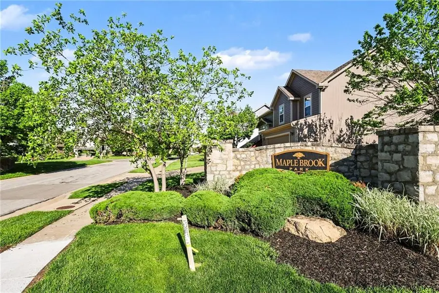 20669 W 124th Terrace, Olathe, KS 66061 - #3