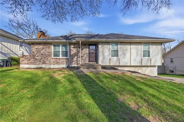 3521 SE Stanton Street, Lee's Summit, MO 64064