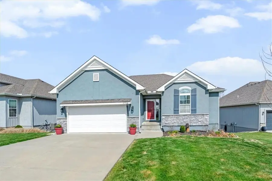 3732 NW 96th Place, Kansas City, MO 64154 - #3