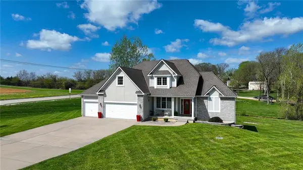 12616 Donahoo Road, Kansas City, KS 66109