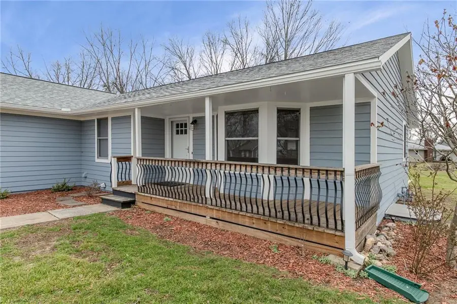 605 E Maple Street, Archie, MO 64725 - #3