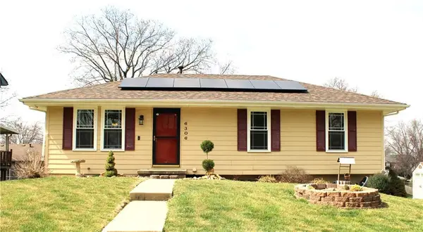 6306 S 25 Street, St Joseph, MO 64504