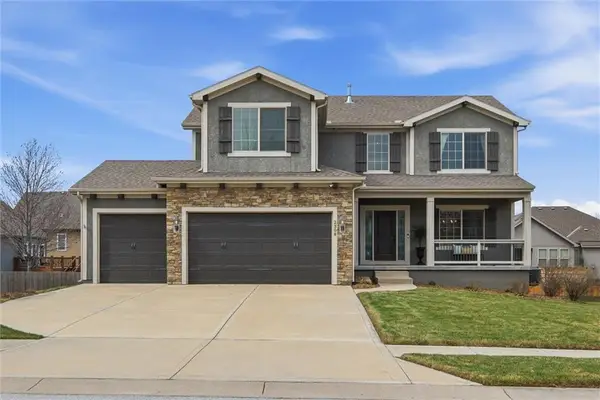 2308 W Piatt Lane, Olathe, KS 66061