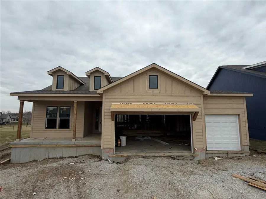 4524 SW Berkshire Drive, Lees Summit, MO 64083 - #2