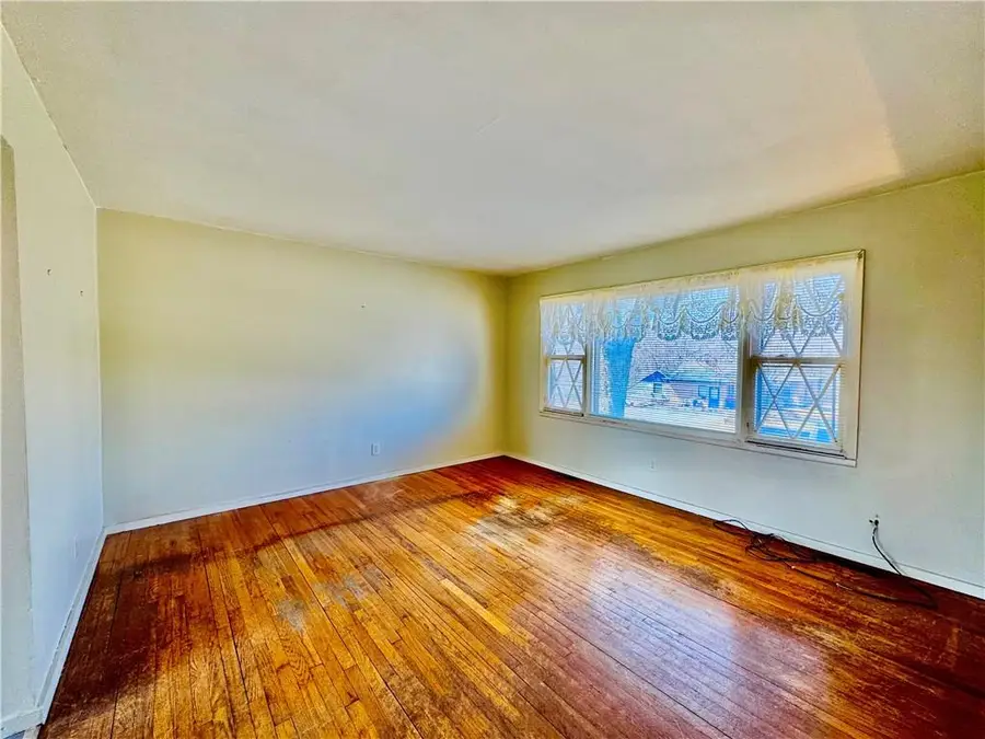 101 Collette Street, Excelsior Springs, MO 64024 - #2