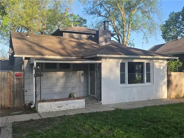 1402 S Dodgion Avenue, Independence, MO 64055