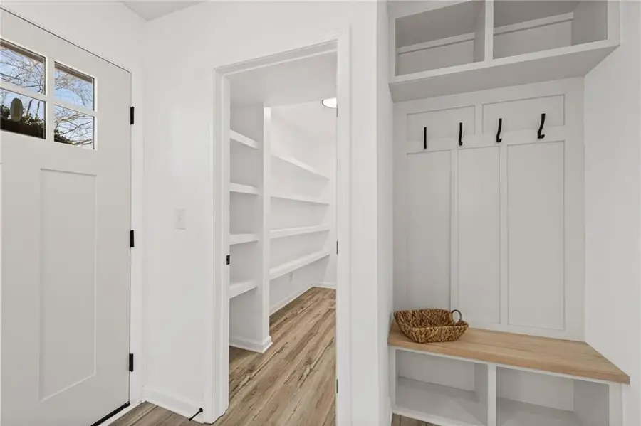 7637 N Stoddard Avenue, Kansas City, MO 64152 - #3