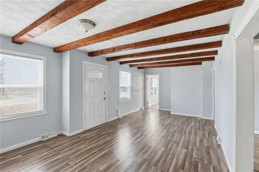 9609 E 68th Street, Raytown, MO 64133 - #2