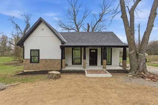 7801 Stover Lane, Kansas City, KS 66109 - #2