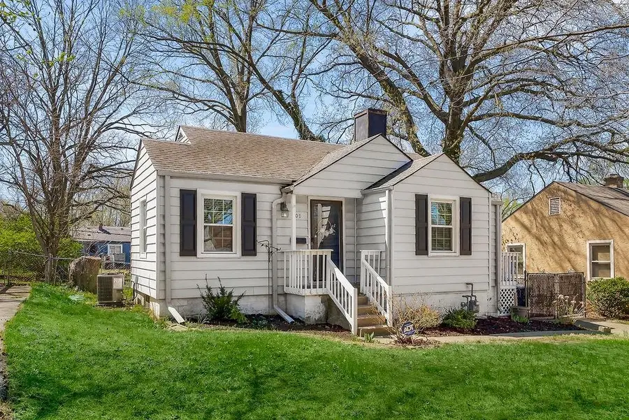 707 W 86th Street, Kansas City, MO 64114 - #2