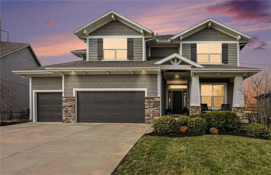 16172 W 163rd Place, Olathe, KS 66062 - #2