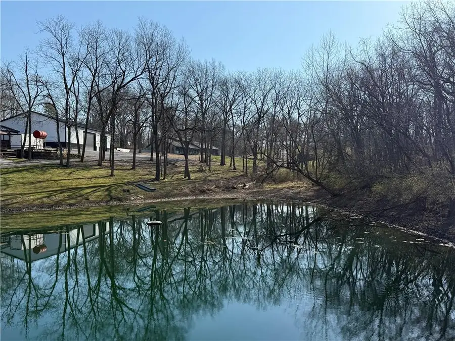 8016 NW Hampton Road, Kansas City, MO 64152 - #3