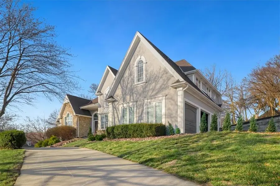 5929 N Mattox Road, Kansas City, MO 64151 - #3