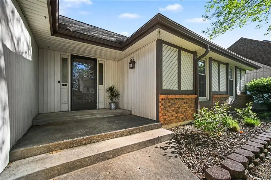 4036 NE 59th Terrace, Gladstone, MO 64119 - #3