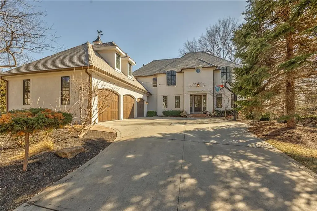 14236 Nieman Road, Overland Park, KS 66221 - #1