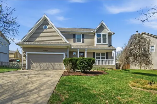 15204 Outlook Street, Overland Park, KS 66223