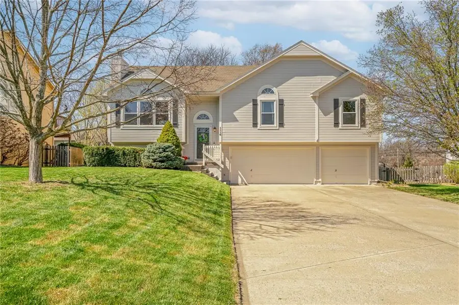 1116 NE Woodbury Court, Lees Summit, MO 64086 - #3