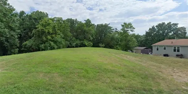 1725 Greeley Avenue, Kansas City, KS 66104