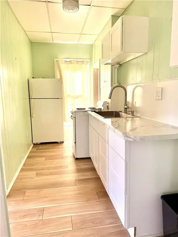 319 E 4th Street, Maryville, MO 64468 - #3