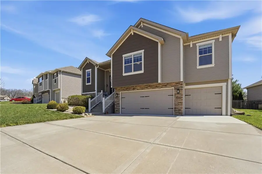 12305 N Wayne Avenue, Kansas City, MO 64165 - #3