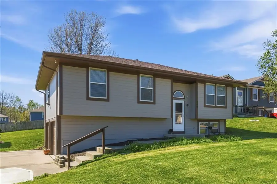 500 N Saville Court, Independence, MO 64050 - #3