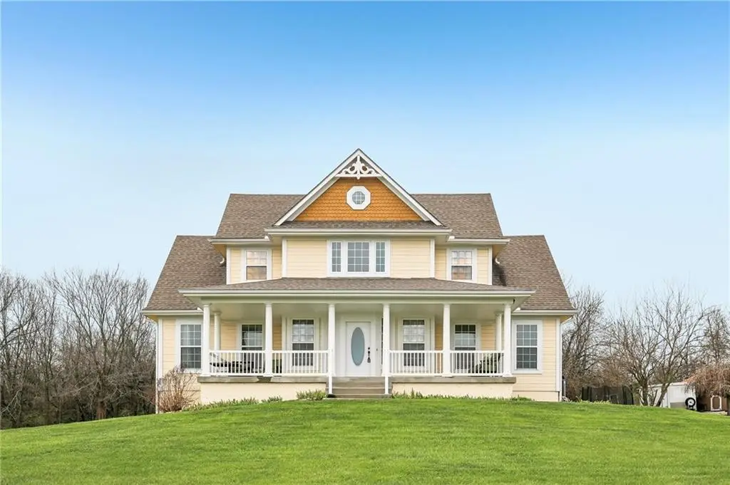 26103 E 203rd Street, Pleasant Hill, MO 64080 - #1