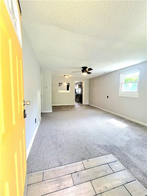 409 Spratley Street, Birmingham, MO 64161 - #3