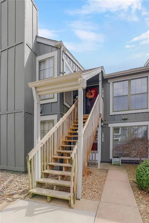 12739 W 110th Terrace, Overland Park, KS 66210 - #2