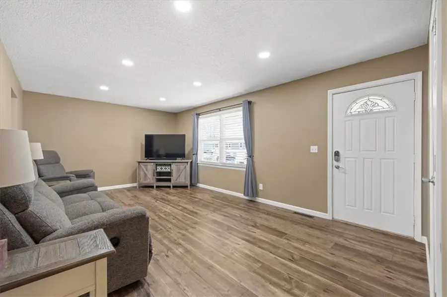 2113 S Owings Street, Oak Grove, MO 64075 - #3