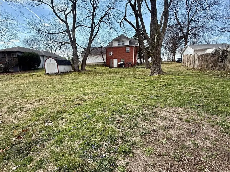 403 Chestnut Street, Richmond, MO 64085 - #3