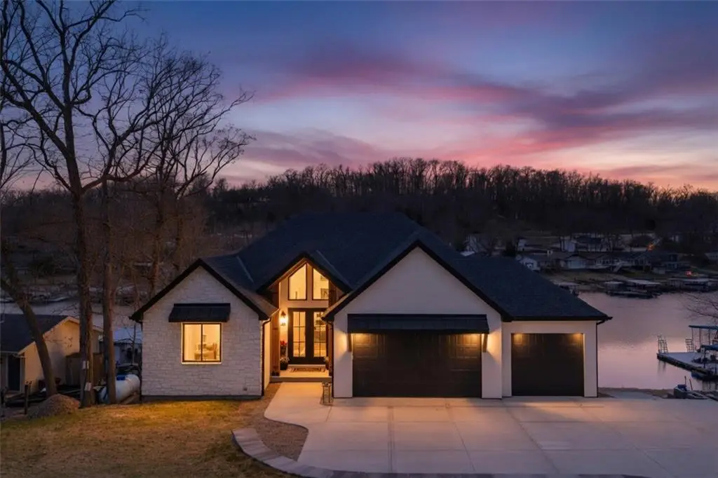 429 Sparkling Water Circle, Sunrise Beach, MO 65079 - #1