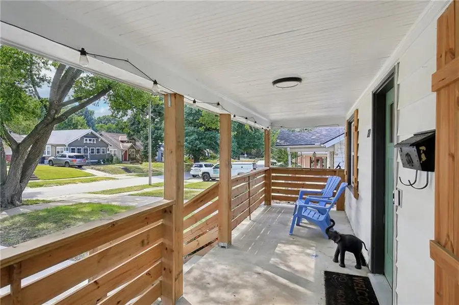 1010 E 76 Street, Kansas City, MO 64131 - #3