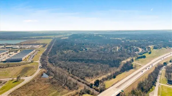4485 K-7 Highway, Shawnee, KS 66226