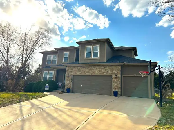 23930 W 124th Court, Olathe, KS 66061