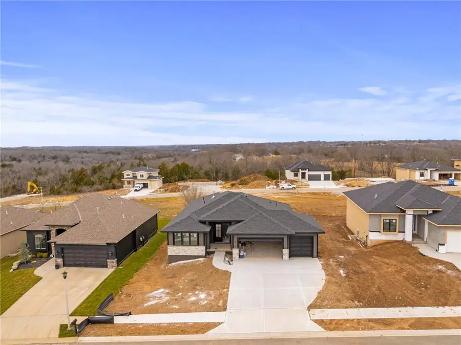 25152 W 141st Terrace, Olathe, KS 66061 - #3