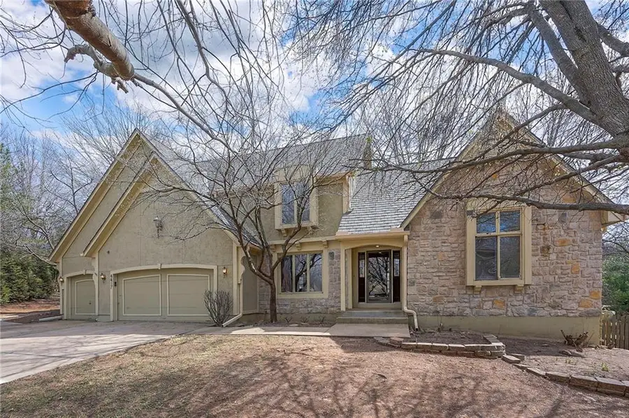 4417 W 130th Street, Leawood, KS 66209 - #3