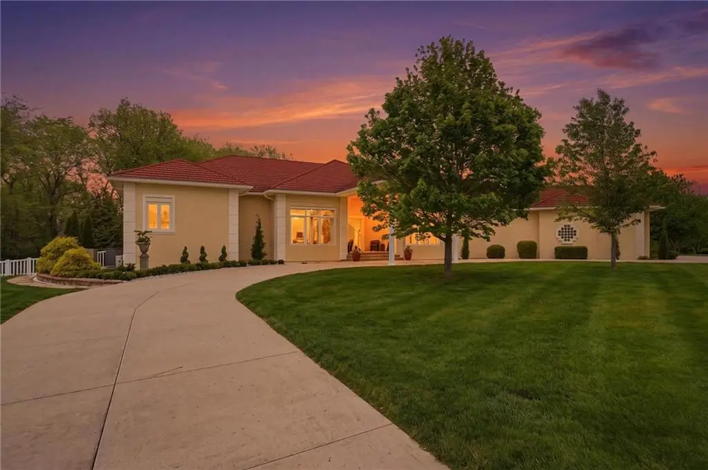 1107 SE Willow Place, Blue Springs, MO 64014 - #1