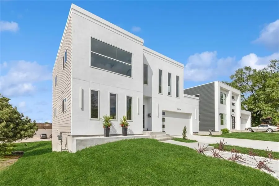 10924 W 67th Street, Shawnee, KS 66203 - #2