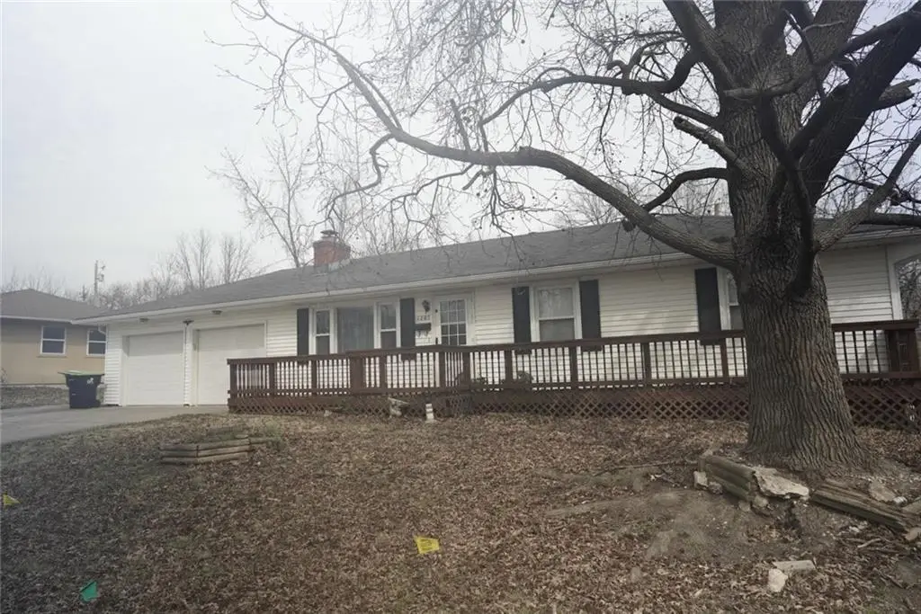 1203 S Highland Drive, Harrisonville, MO 64701 - #1