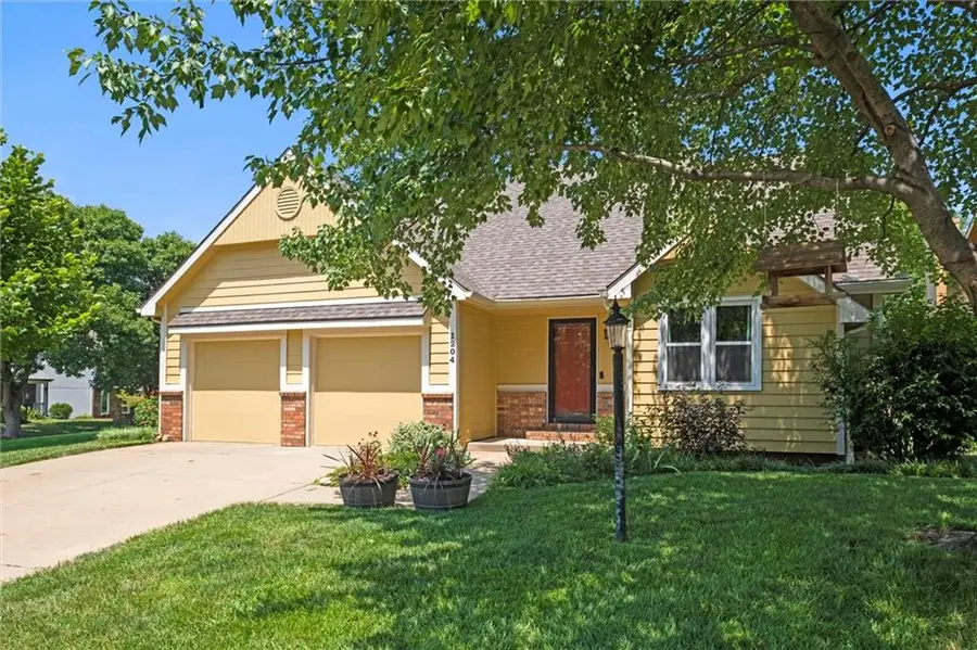 1204 Chadwick Court, Lawrence, KS 66049 - #3