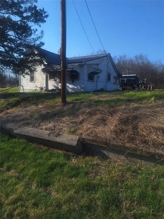 406 E Osage Street, Plattsburg, MO 64477 - #2