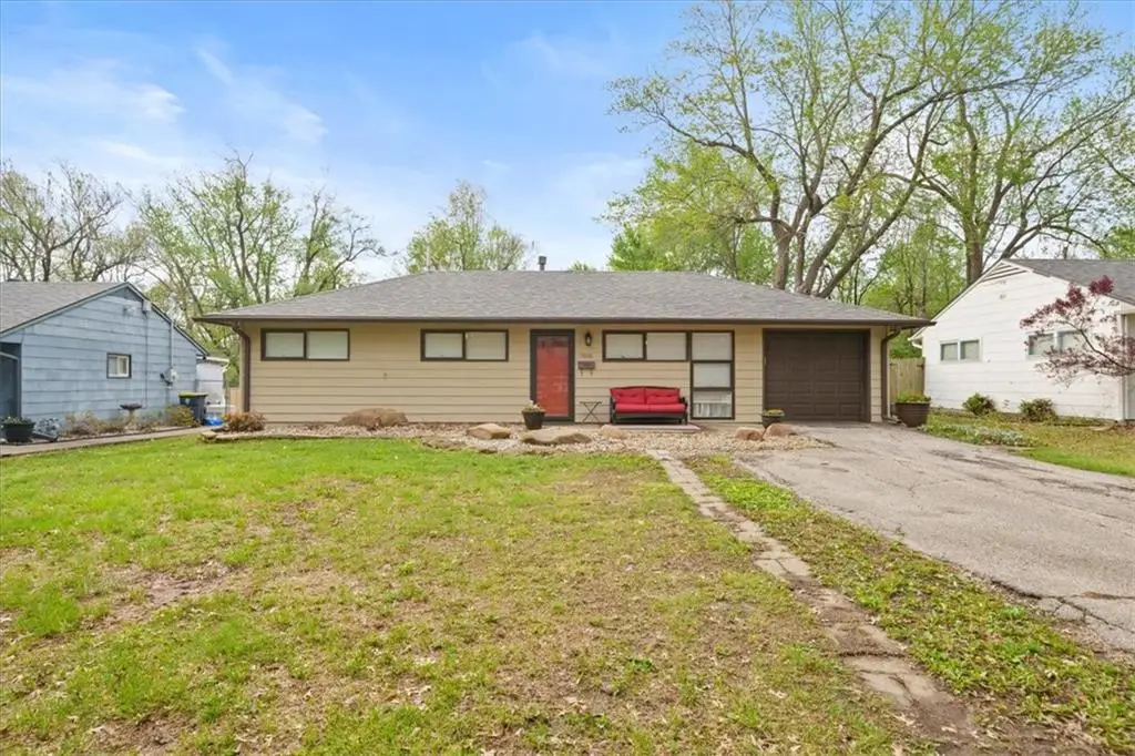 7505 E 111th Terrace, Kansas City, MO 64134 - #1