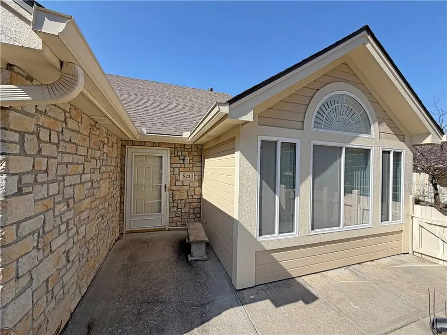 823 NE Devon Drive, Lees Summit, MO 64064 - #2