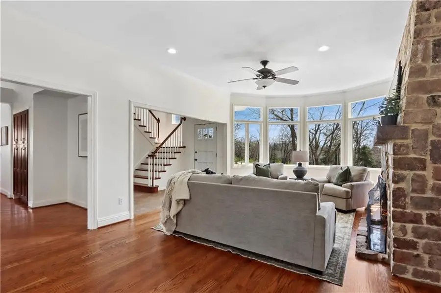 17010 Palos Verdes Drive, Stilwell, KS 66085 - #2